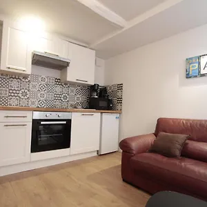 joli-studio-renove-en-rdc-tout-equipe-centre-du-village.midi-pyreneeshotels.com/
